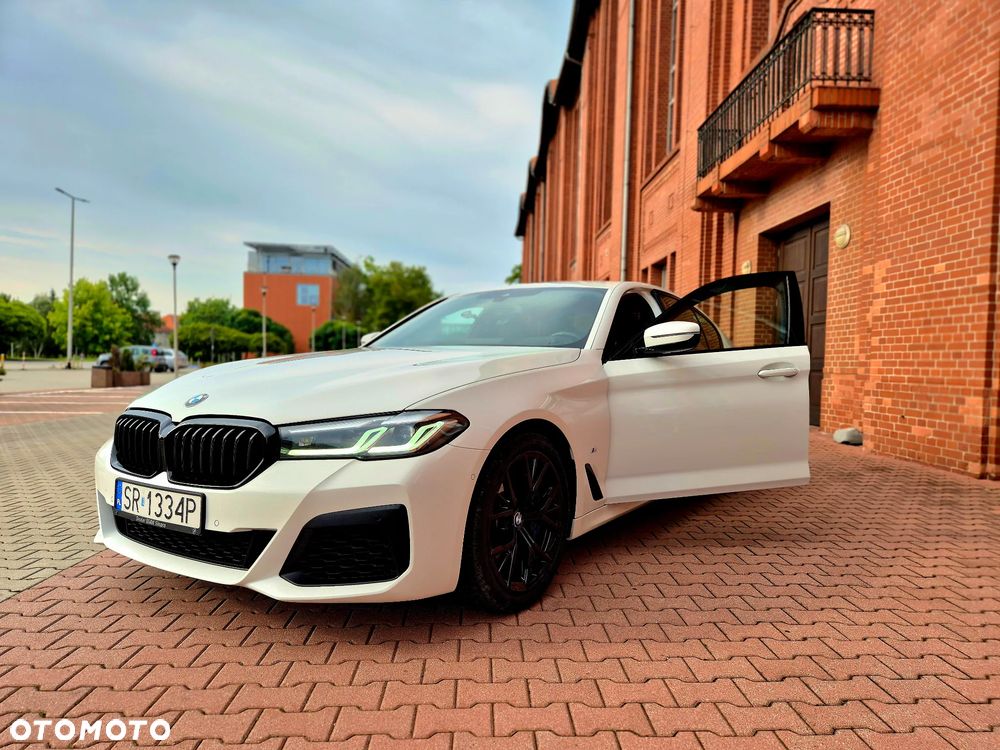 BMW Seria 5 540i xDrive mHEV M Sport sport - 18