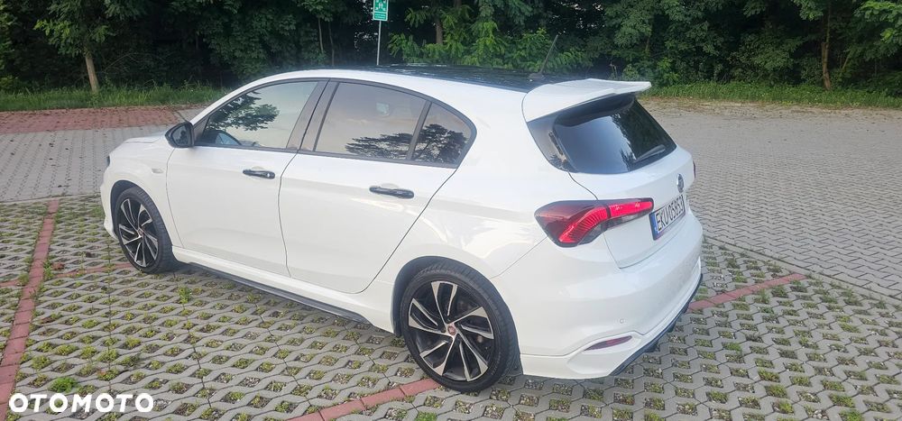 Fiat Tipo 1.3 MultiJet 16v Sport - 4