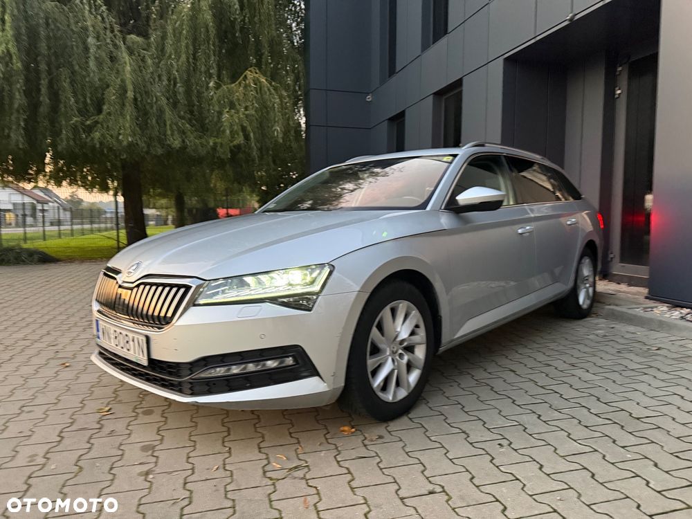 Skoda Superb 2.0 TDI SCR Ambition - 39