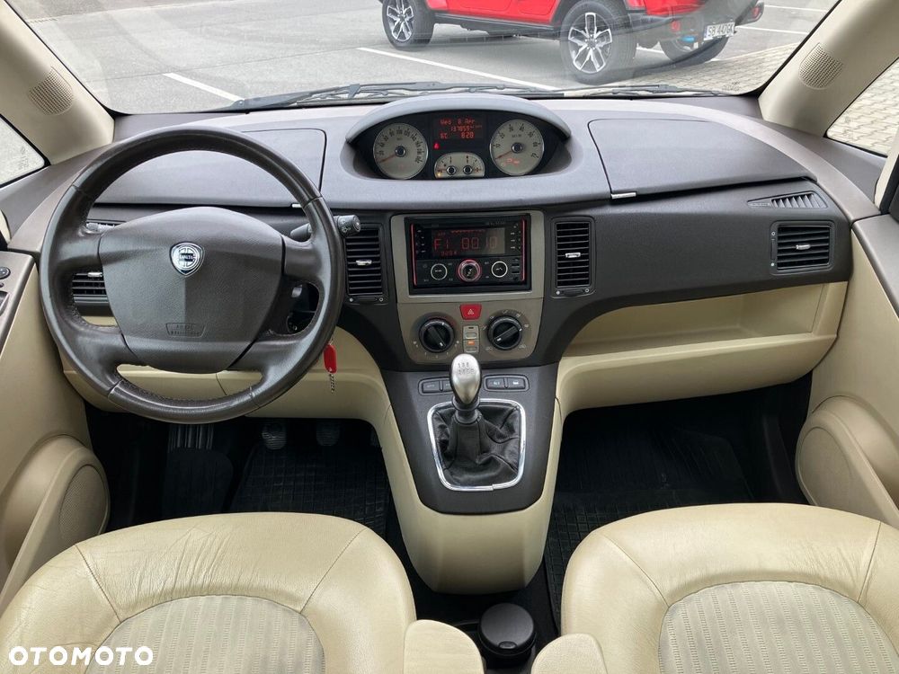 Lancia Musa 1.4 16V Platino - 5