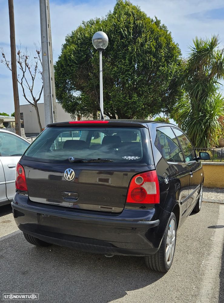 VW Polo 1.4 TDi Confortline - 3