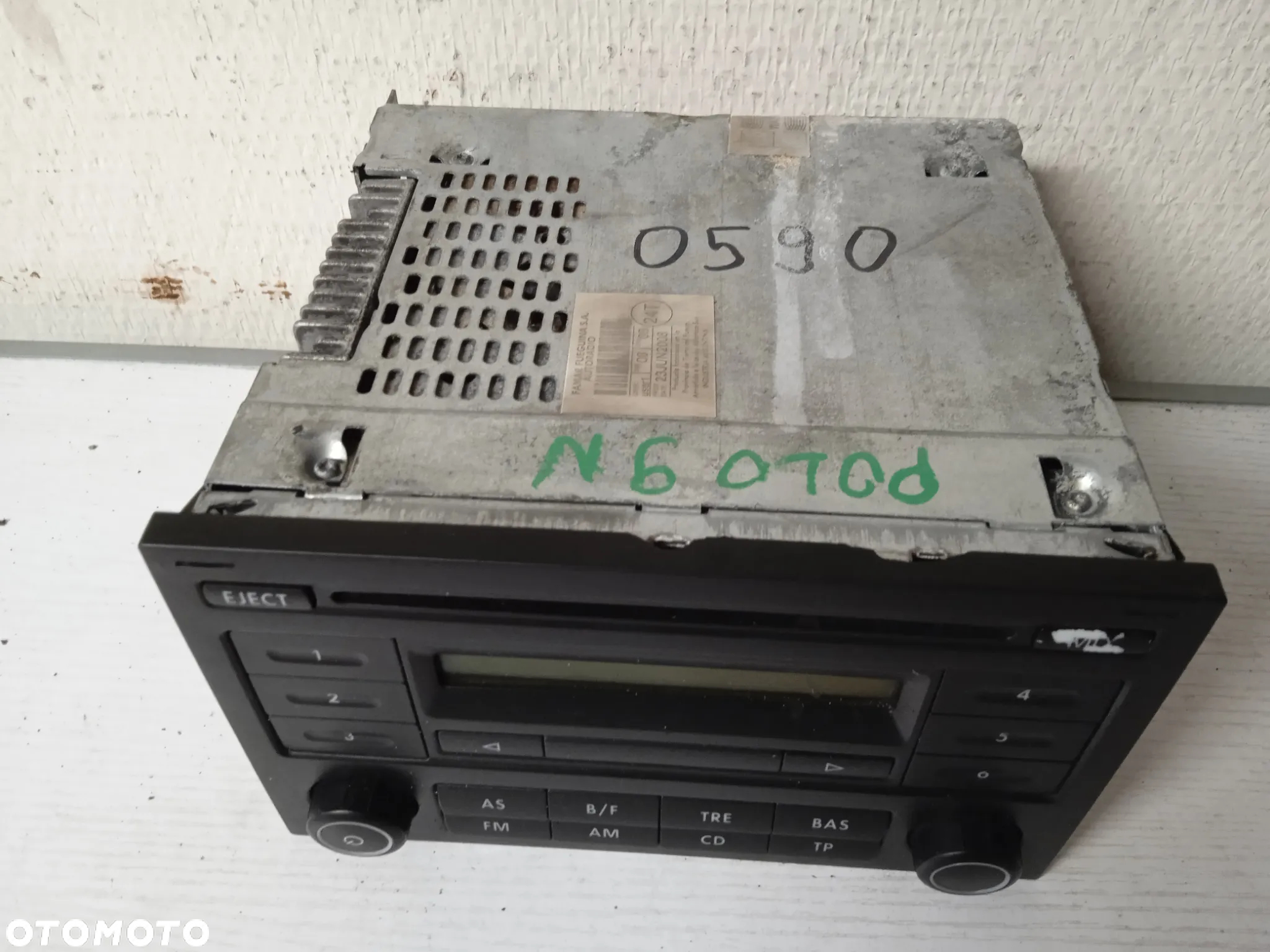 RADIO CD MP3 RCD200 VOLKSWAGEN POLO 6Q0035152A 6Q0035152E - 6