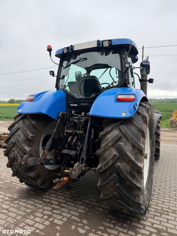New Holland T7030 - 18