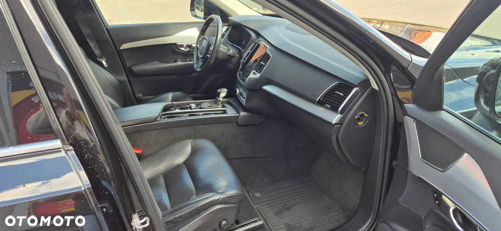 Volvo XC 90 ver-d5-awd-geartronic-inscription - 5