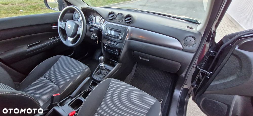 Suzuki Vitara 1.4 Boosterjet SHVS Comfort Plus 2WD - 31