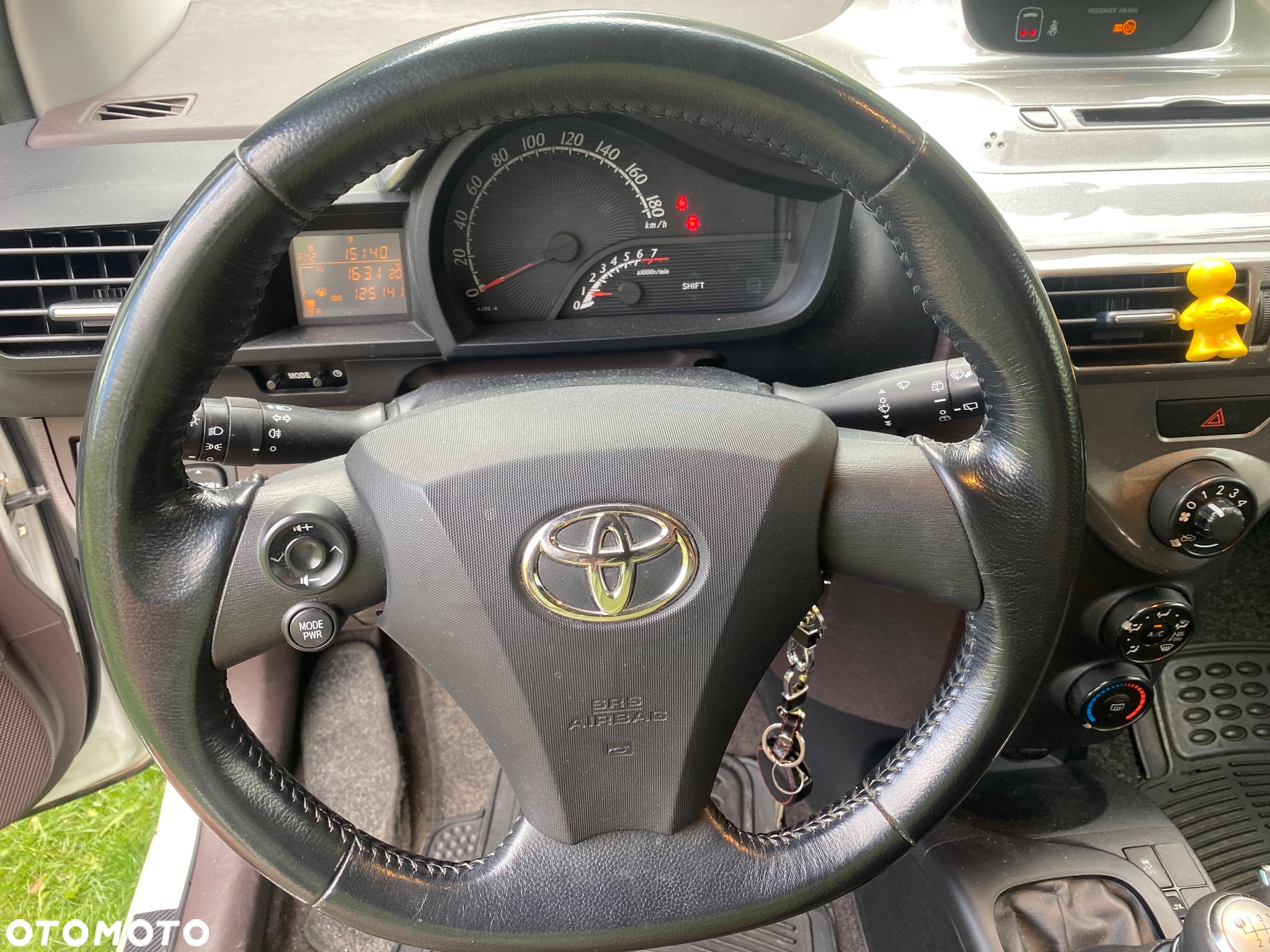 Toyota iQ 1.0 Luna - 12