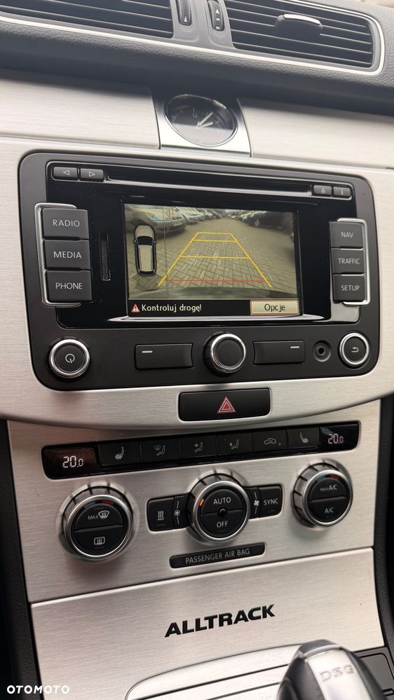 Volkswagen Passat Alltrack 2.0 TDI 4Motion DSG BlueMotion Tec - 14