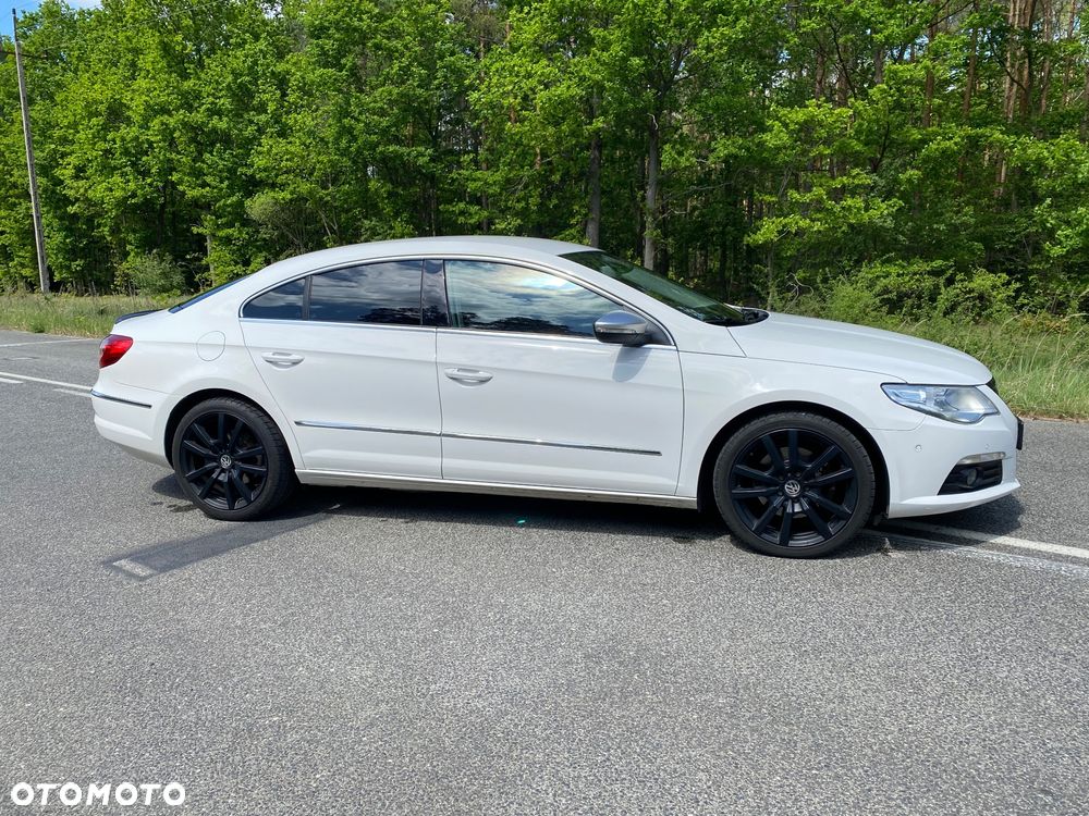 Volkswagen Passat CC - 2