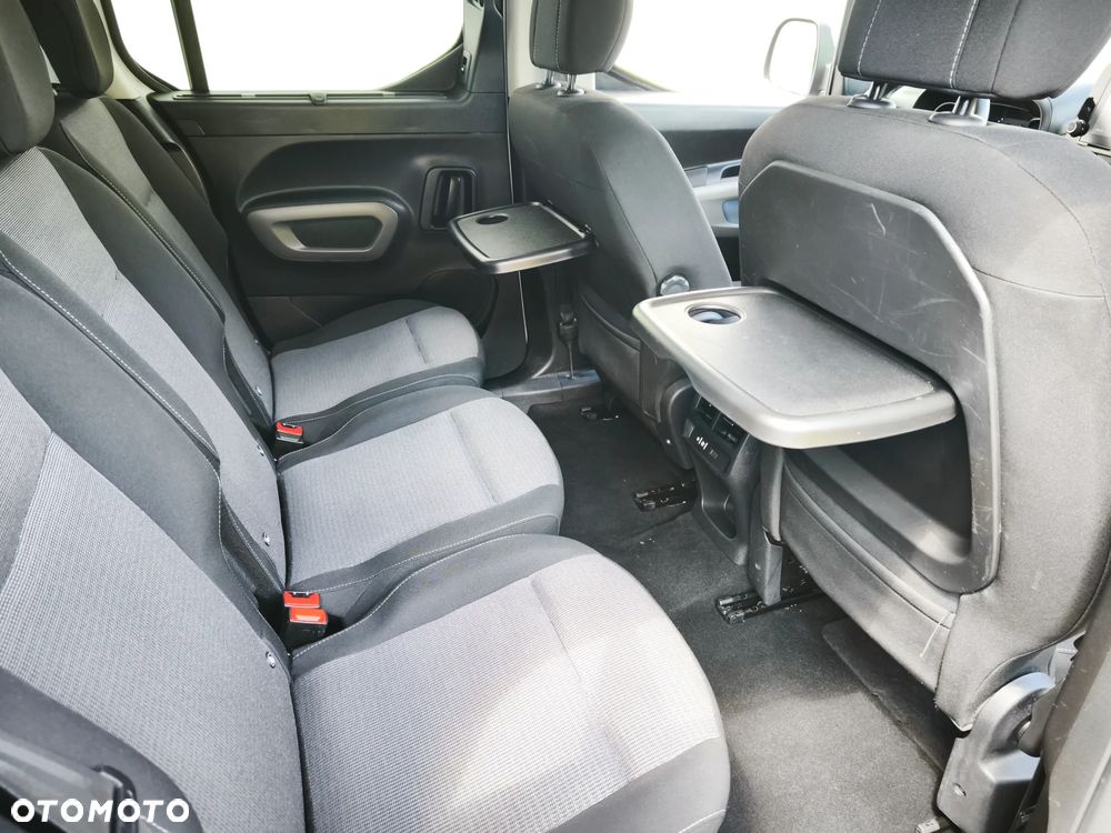 Toyota Proace City Verso 1.2 Turbo L1 Team Deutschland - 17