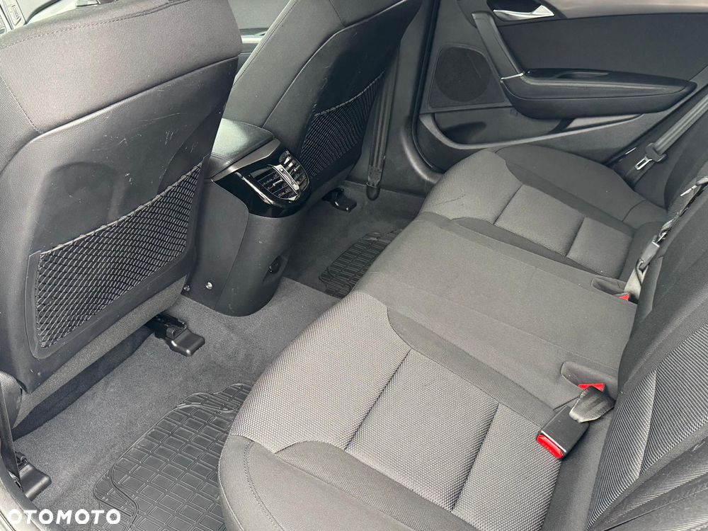 Hyundai i40 Kombi blue 1.7 CRDi Style - 12