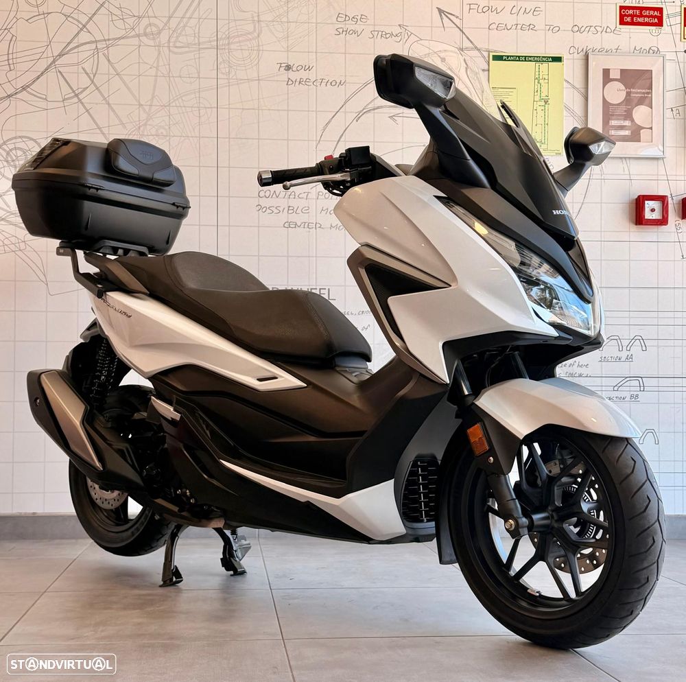 Honda Forza 350 - 1
