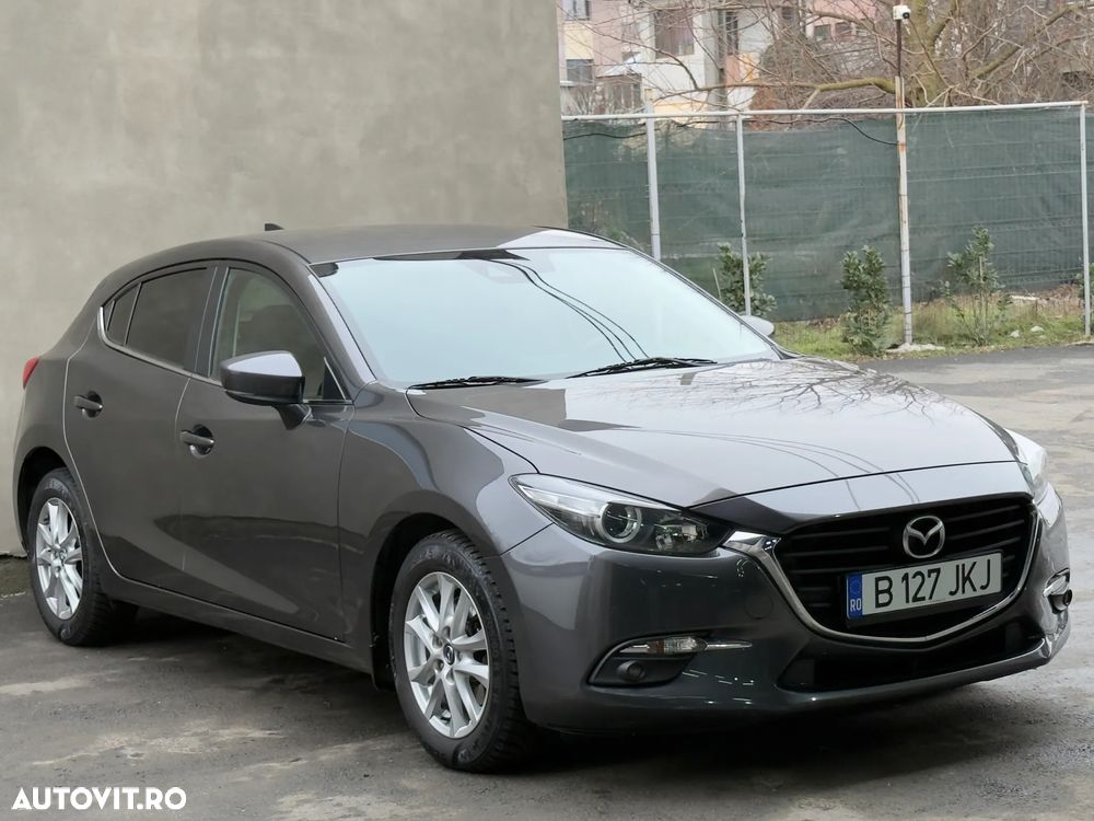 Mazda 3 - 9