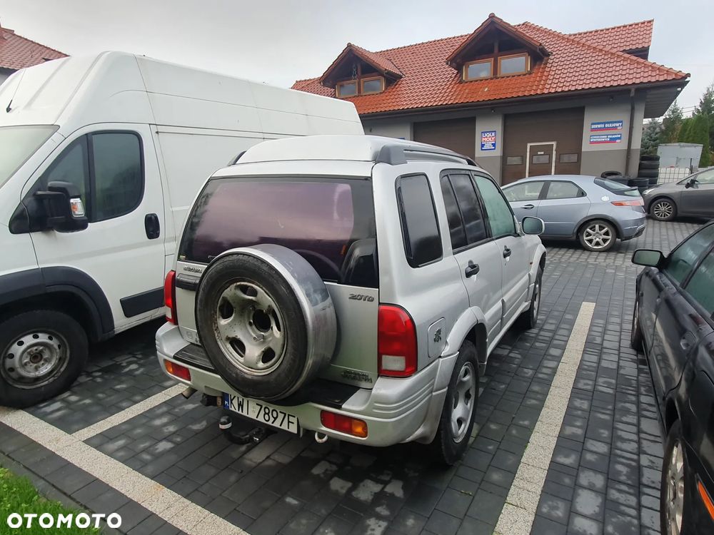 Suzuki Grand Vitara 2.0 TD - 4