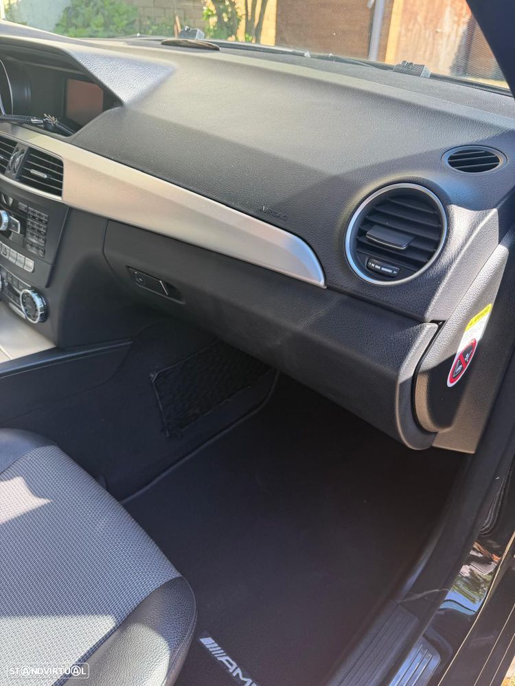 Mercedes-Benz C 220 CDi Avantgarde BlueEfficiency - 4