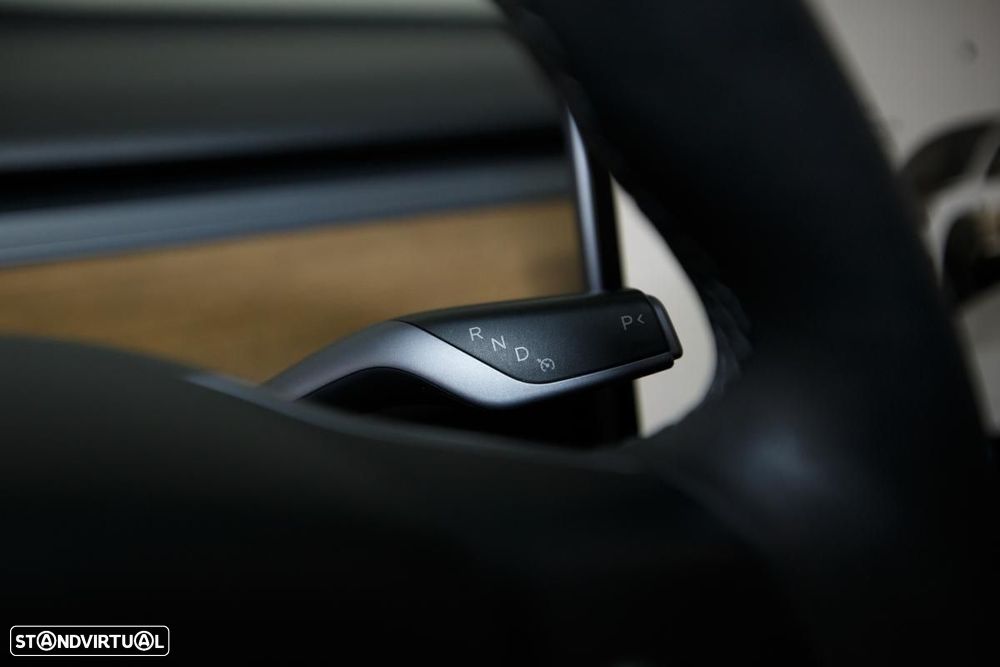 Tesla Model 3 Long-Range Dual Motor AWD - 20