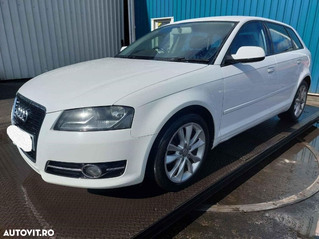 Capac motor protectie Audi A3 8P 2011 HATCHBACK 1.4 TFSI CAXC - 5