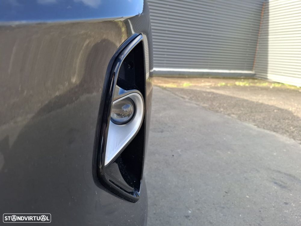 Kia Stonic 1.0 T-GDI Urban - 46