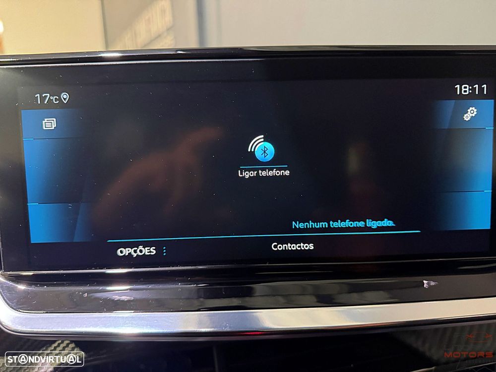 Peugeot 2008 1.2 PureTech Allure Pack EAT8 - 31