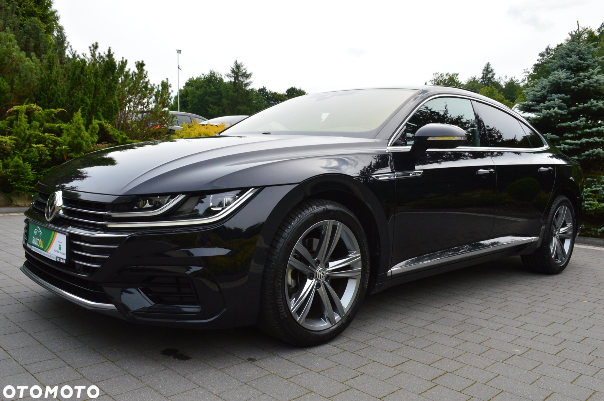 Volkswagen Arteon 2.0 TSI DSG R-Line Edition - 2