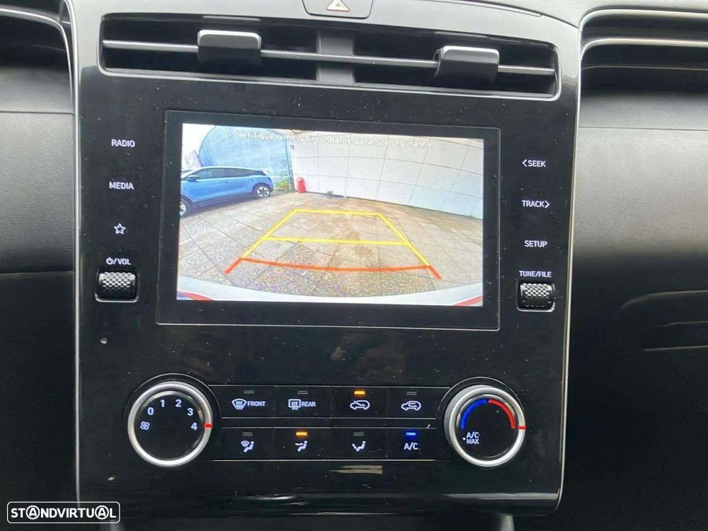 Hyundai Tucson 1.6 CRDi Business - 14