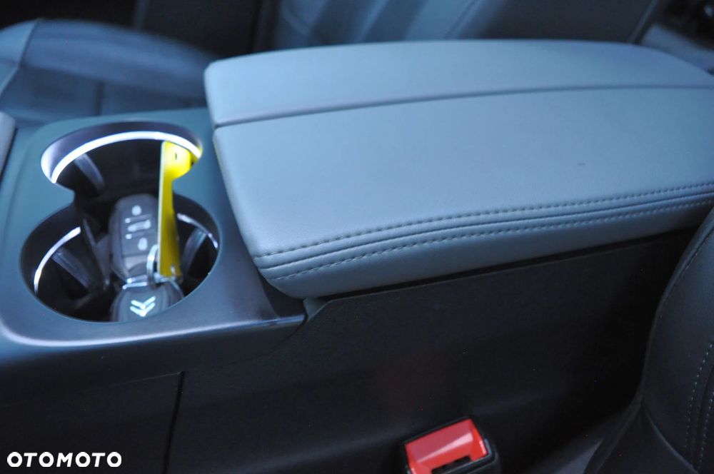 Citroën C5 Aircross 180 e-EAT8 MAX - 27