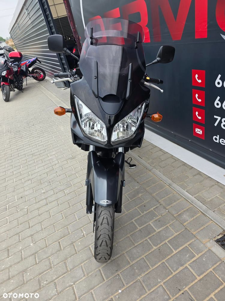 Suzuki DL - 28