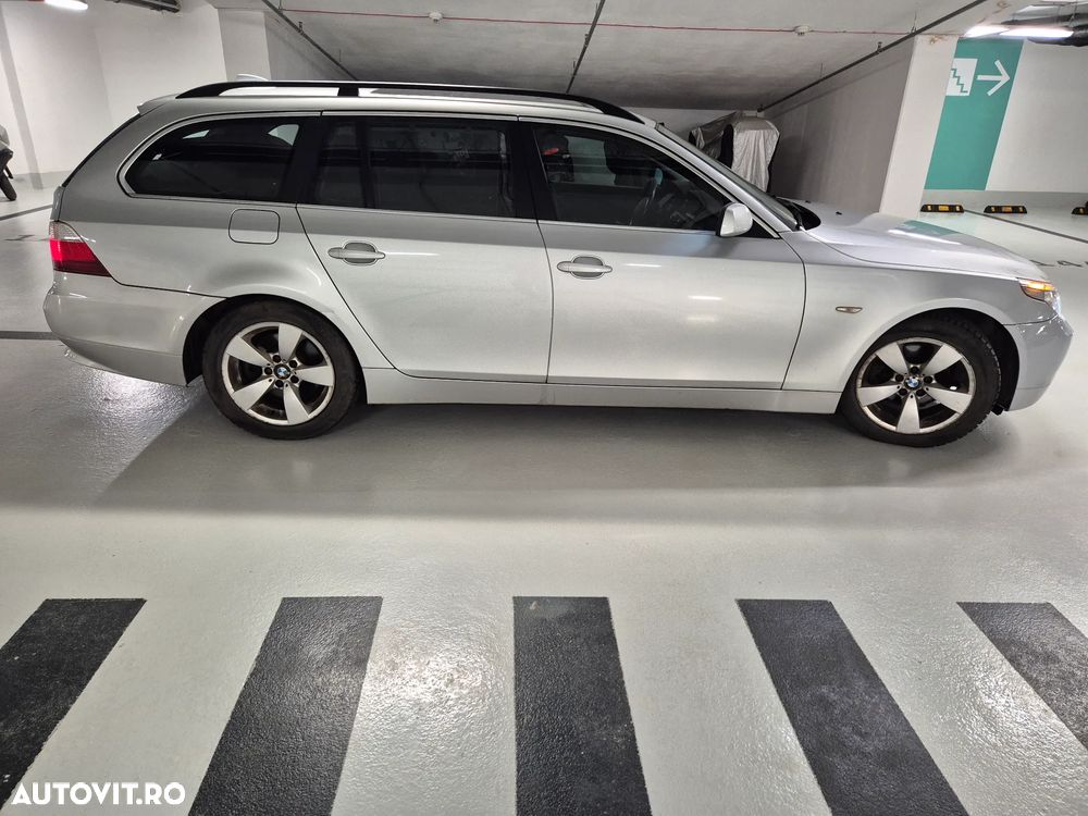 BMW Seria 5 520d Touring - 2