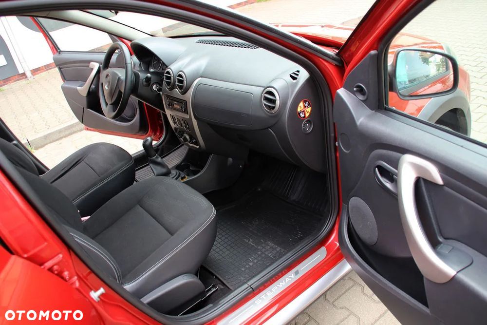 Dacia Sandero Stepway 1.6 - 31