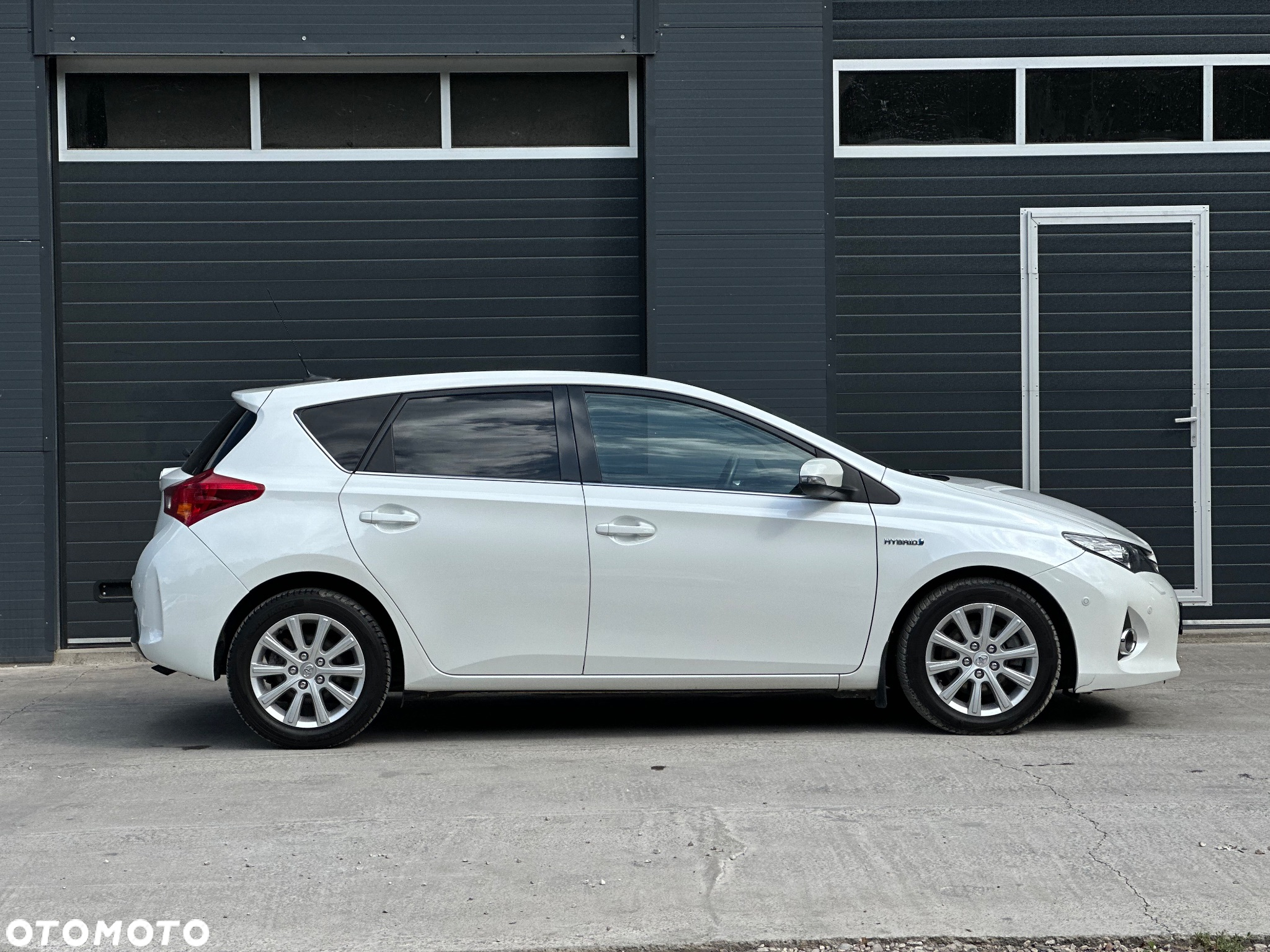 Toyota Auris 1.8 HSD Luna - 9
