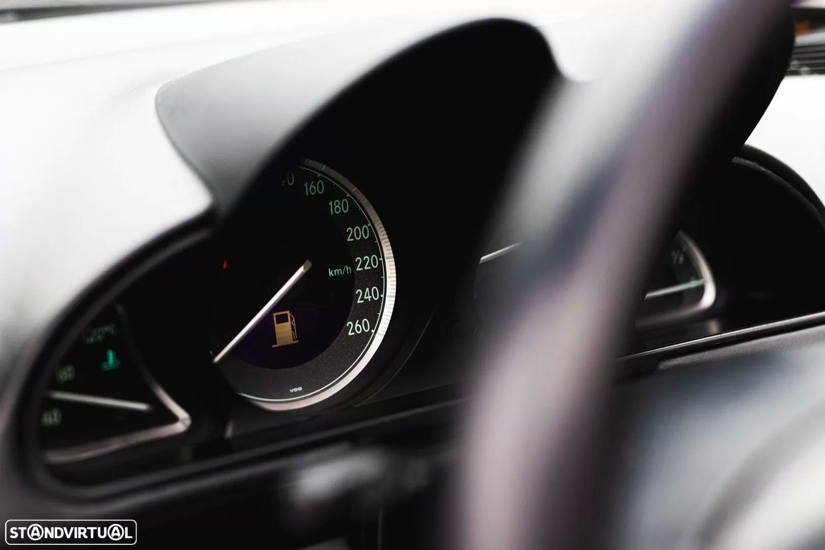 Mercedes-Benz SL 500 7G-TRONIC - 11