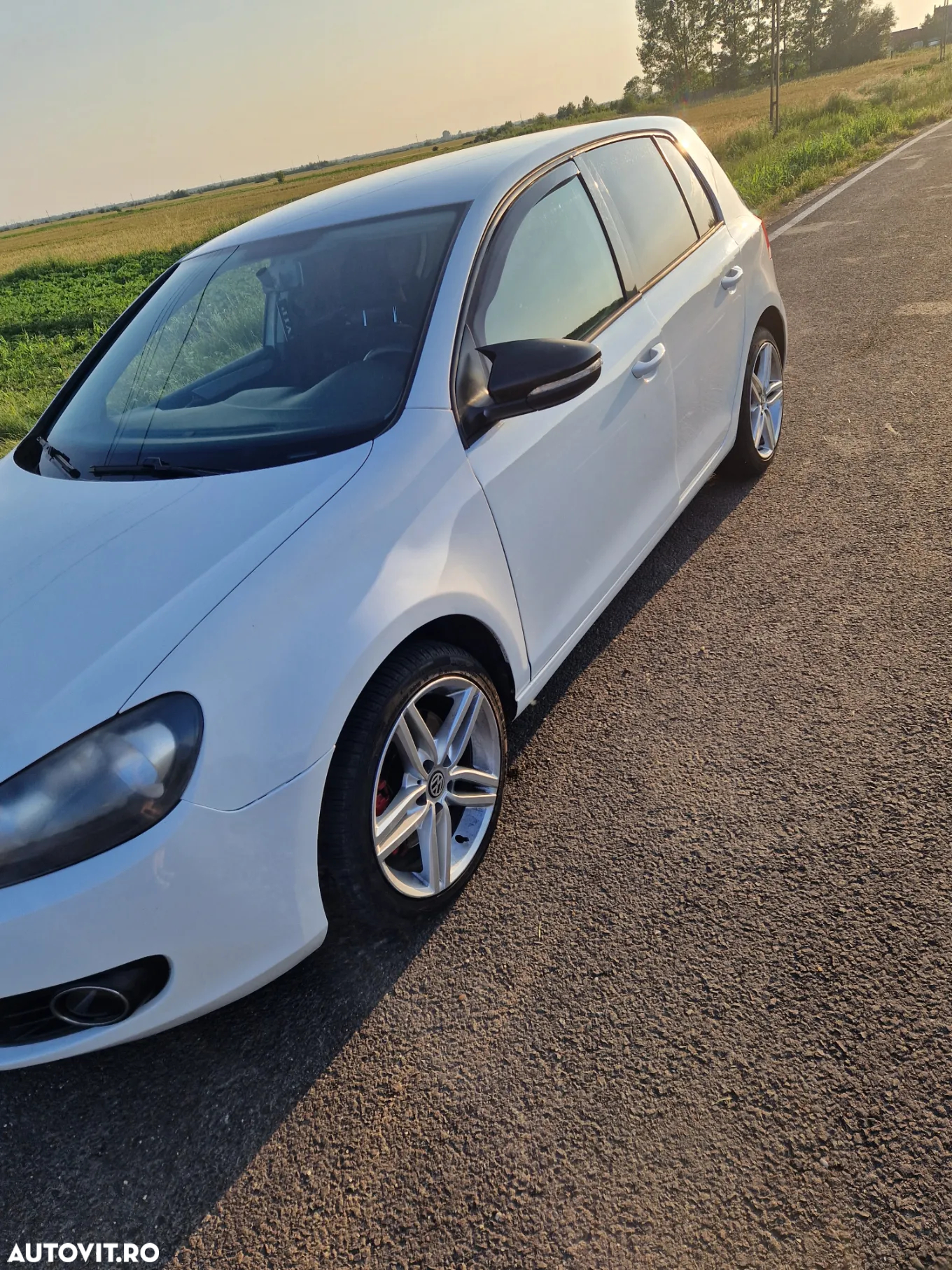 Volkswagen Golf 2.0 TDI DPF 4Motion Highline - 4