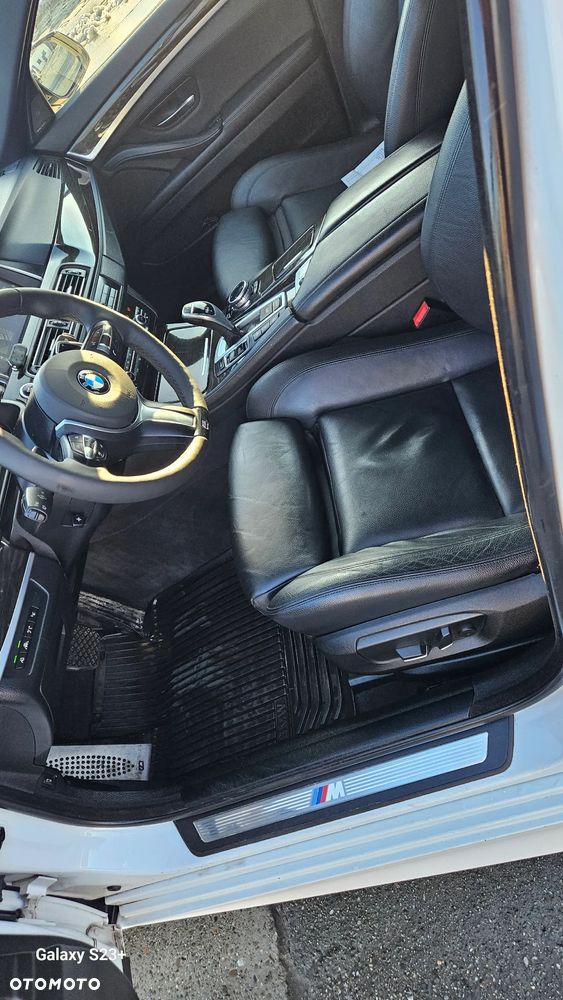 BMW Seria 5 535d xDrive Sport-Aut Luxury Line - 6