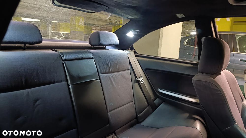 BMW Seria 3 323Ci - 9