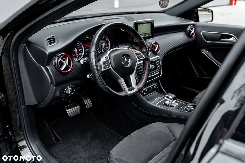 Mercedes-Benz Klasa A 45 AMG 4-Matic - 16