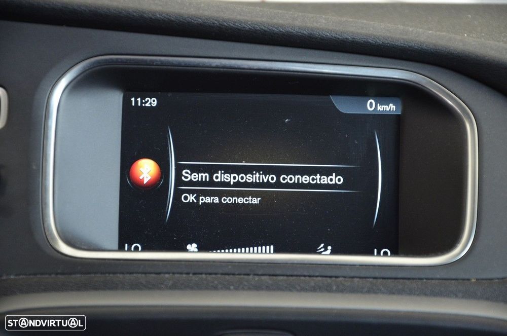 Volvo V40 Cross Country 2.0 D2 Kinetic - 16