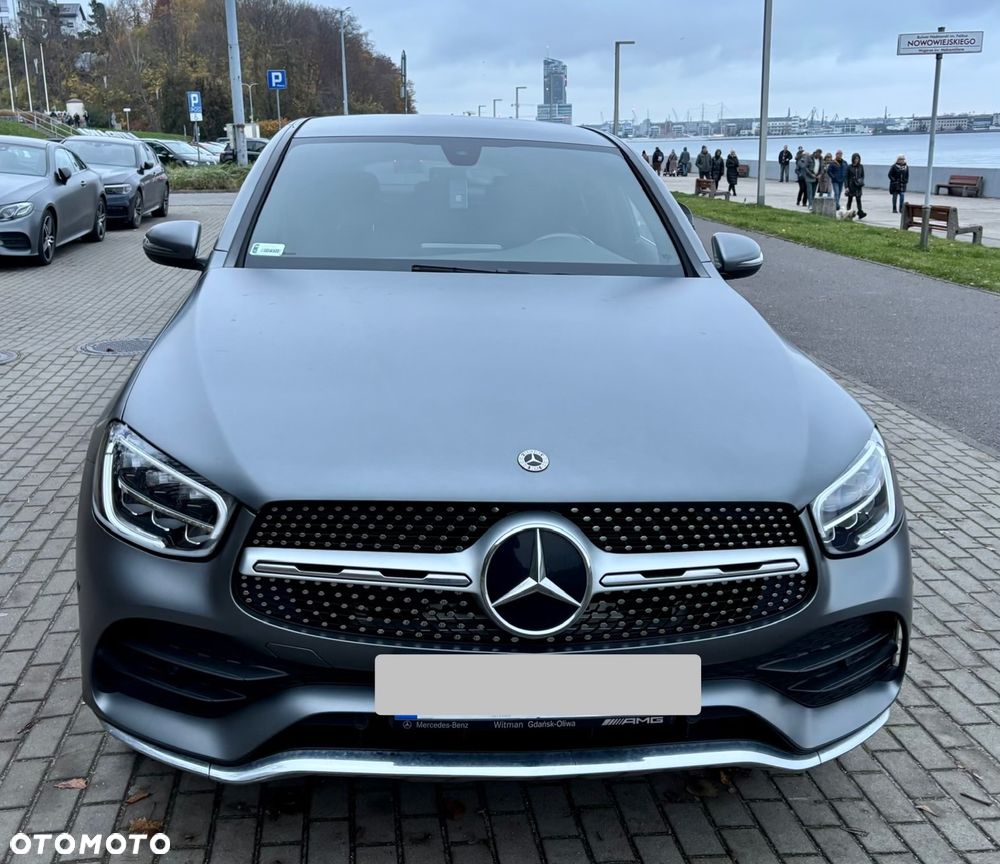 Mercedes-Benz GLC 200 - 4