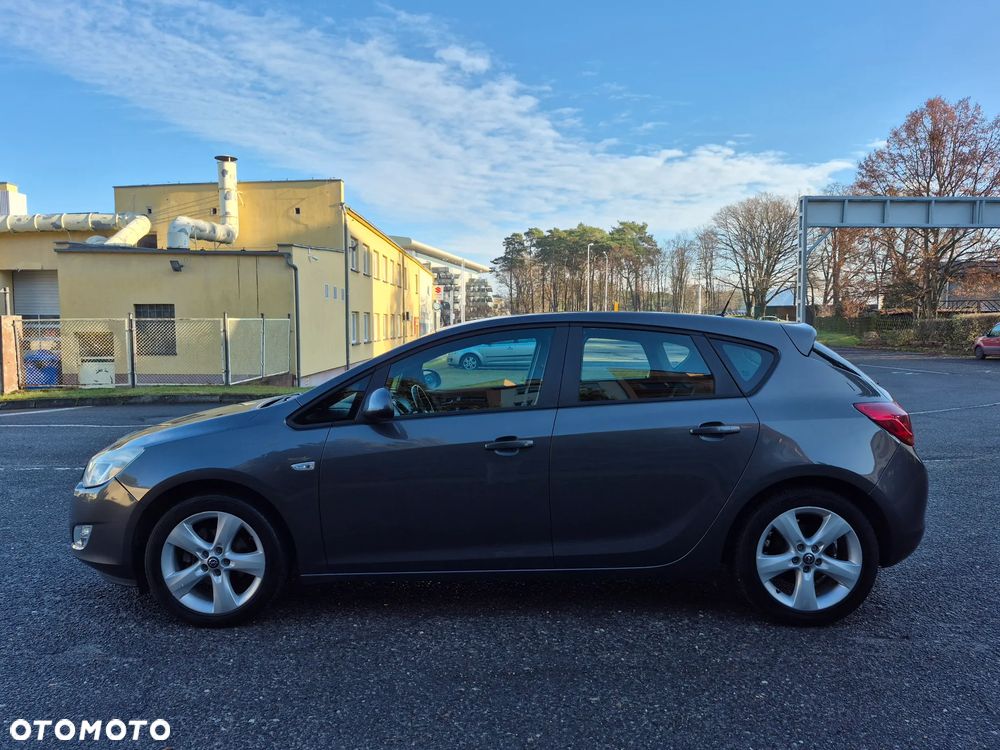 Opel Astra 1.4 Turbo Cosmo - 30