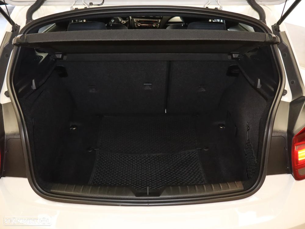 BMW 125 d Pack M - 14