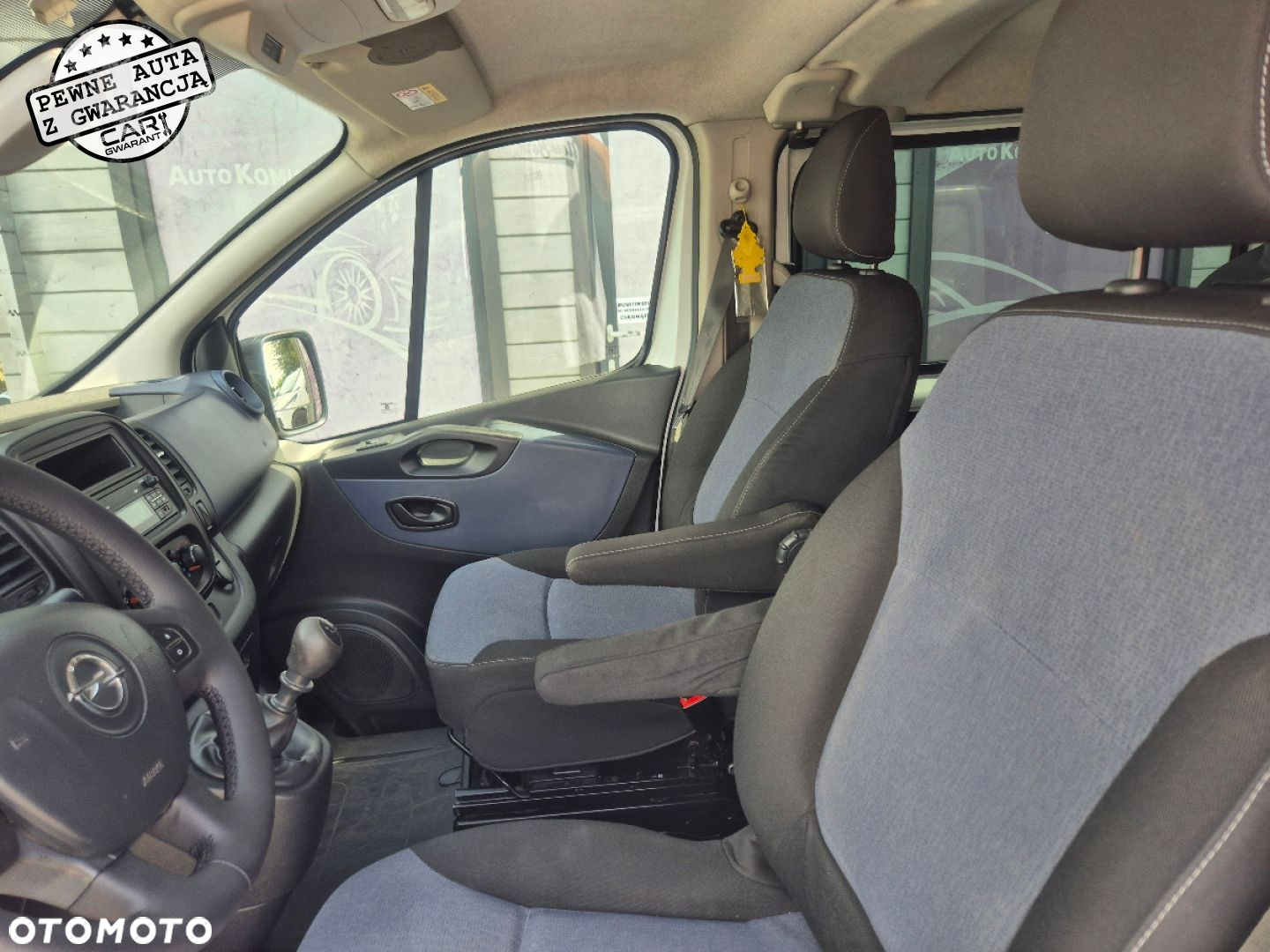 Opel VIVARO - 11