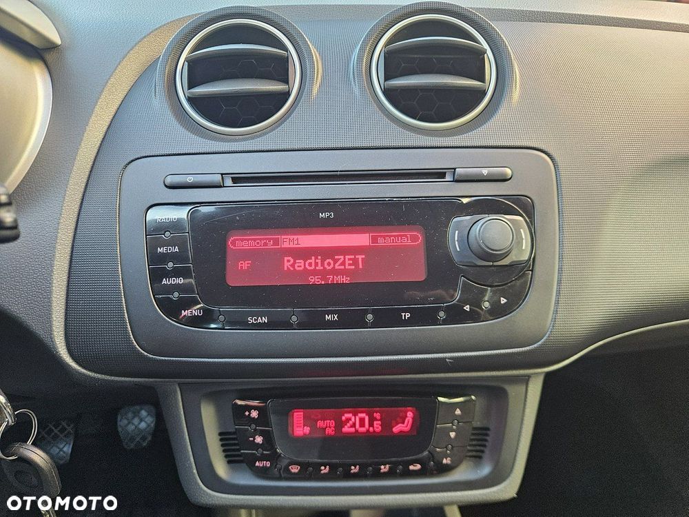 Seat Ibiza 1.4 16V Style - 27