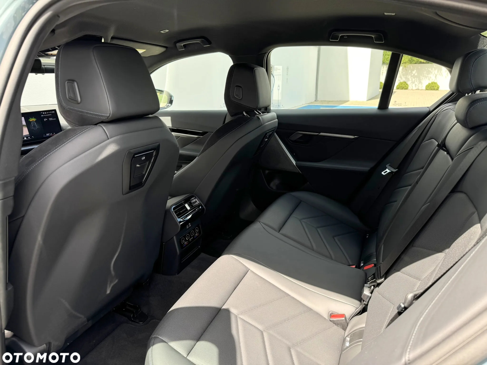 BMW Seria 5 - 13