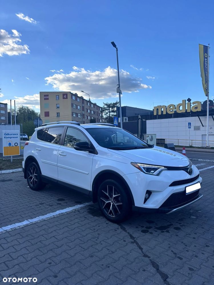 Toyota RAV4 - 5