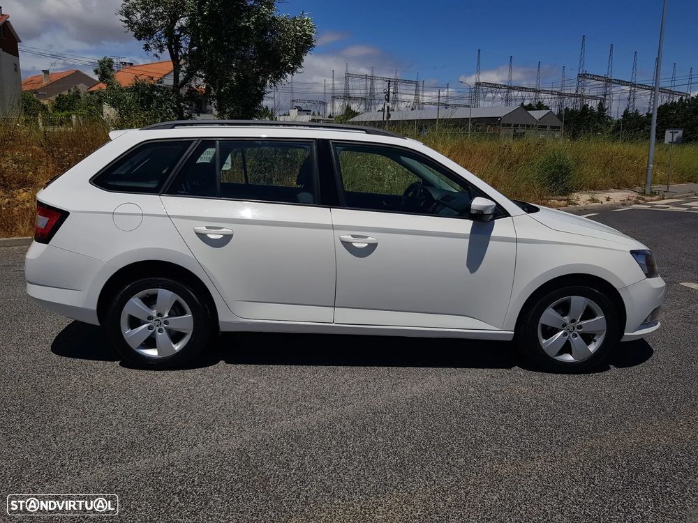 Skoda Fabia Break 1.0 Style - 5