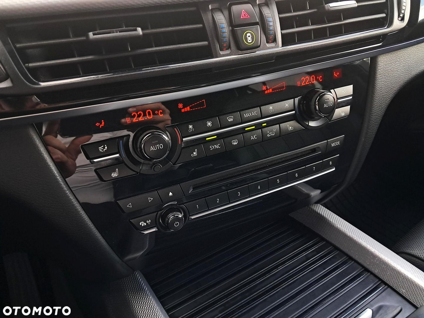 BMW X5 M M50d - 23
