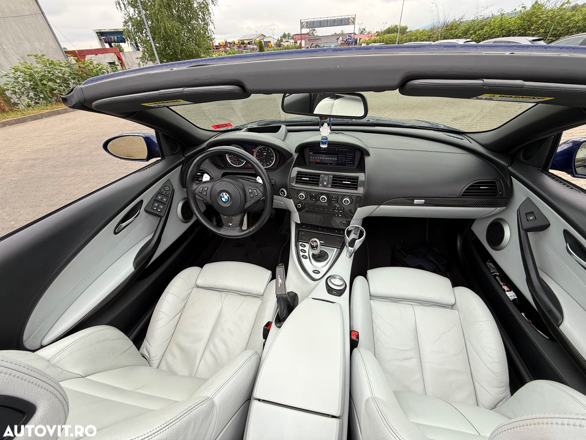 BMW M6 Cabrio - 12