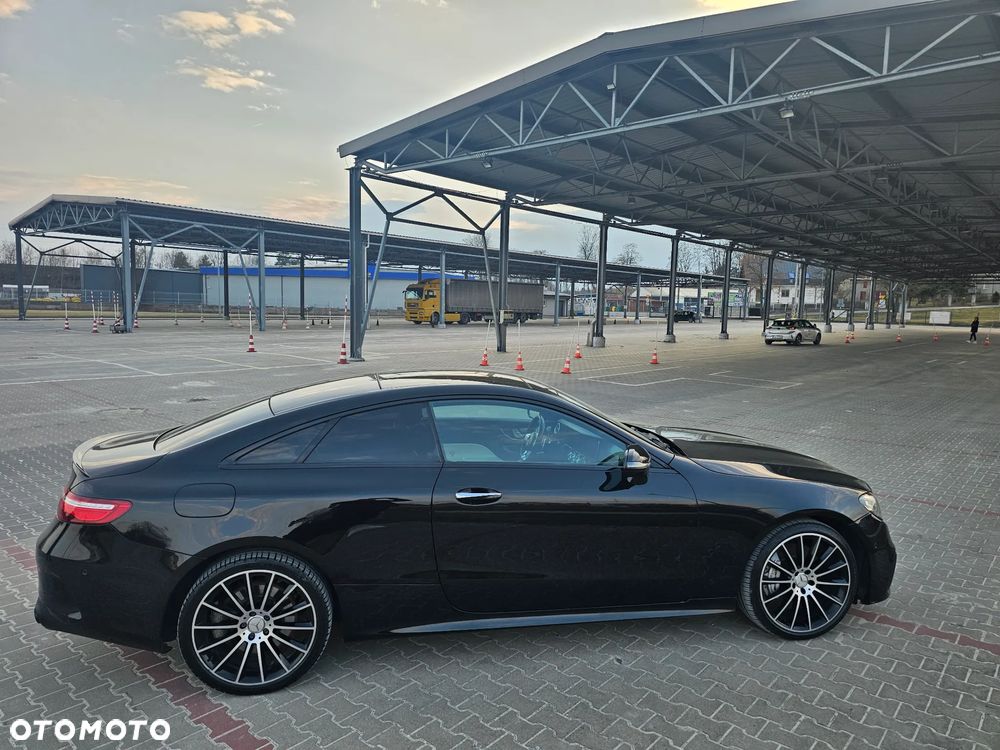 Mercedes-Benz Klasa E AMG 53 4Matic AMG Speedshift 9G-TRONIC - 8