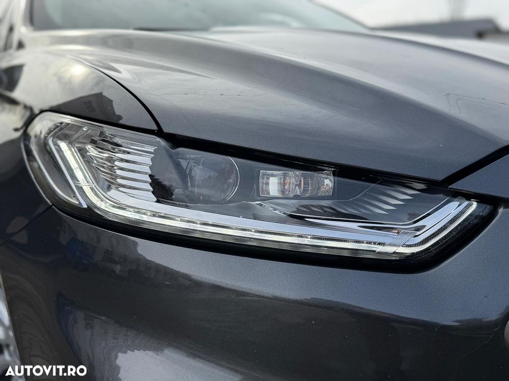 Ford Mondeo 2.0 HEV Vignale - 10