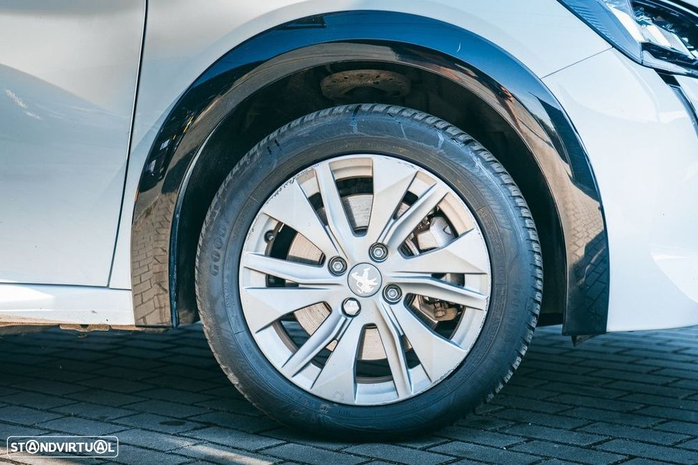 Peugeot e-208 Active - 5