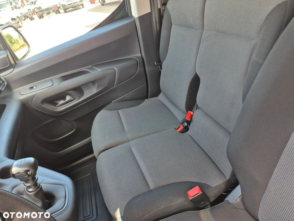 Toyota PROACE CITY L1H1 - 14
