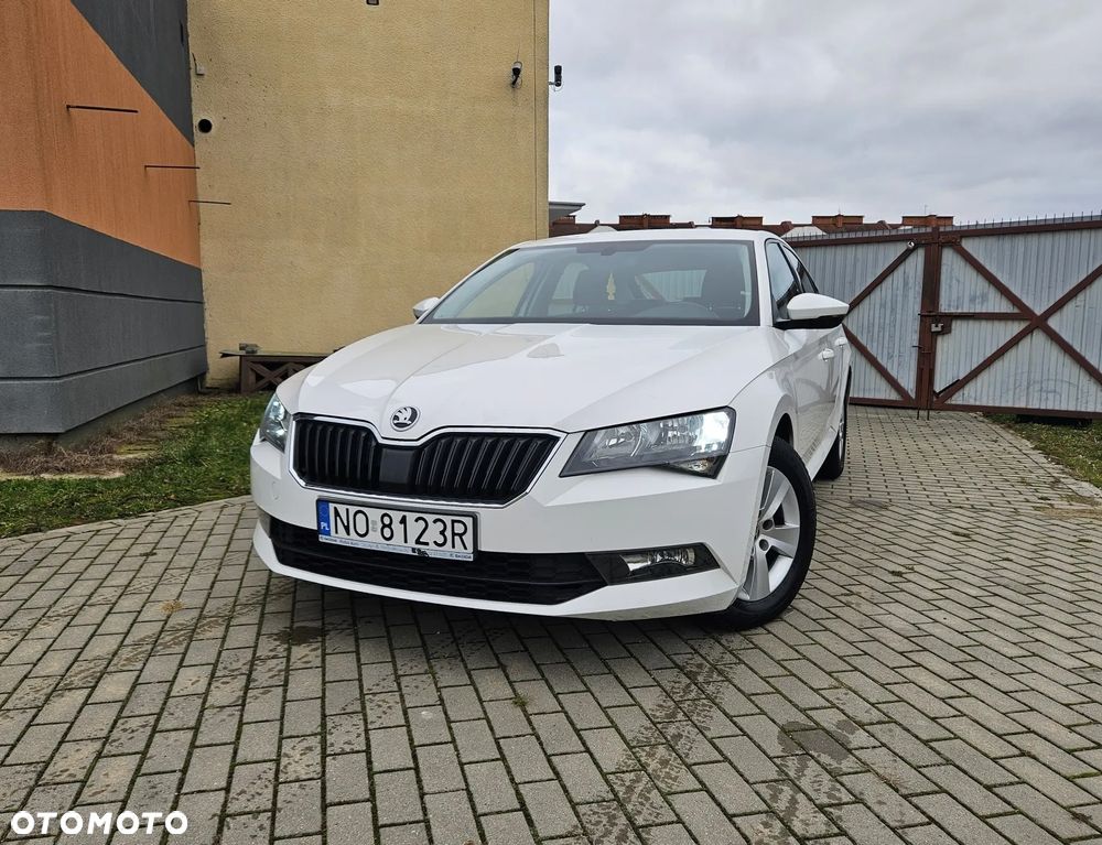 Skoda Superb 1.6 TDI Style - 6